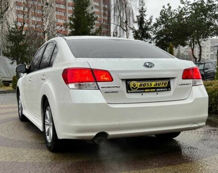 Белый Субару Легаси, объемом двигателя 2.5 л и пробегом 360 тыс. км за 6500 $, фото 4 на Automoto.ua