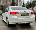 Белый Субару Легаси, объемом двигателя 2.5 л и пробегом 360 тыс. км за 6500 $, фото 4 на Automoto.ua