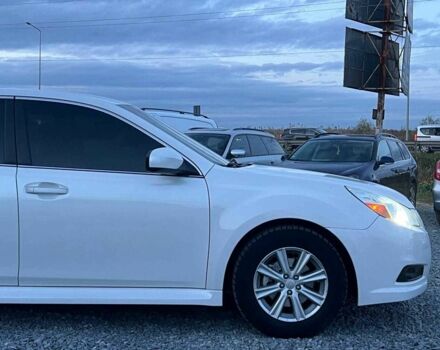 Белый Субару Легаси, объемом двигателя 2.5 л и пробегом 360 тыс. км за 6990 $, фото 7 на Automoto.ua