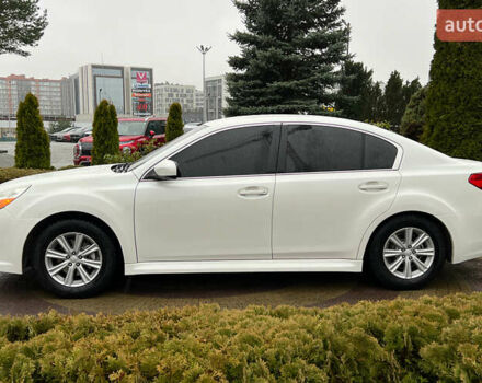 Білий Субару Легасі, об'ємом двигуна 2.46 л та пробігом 360 тис. км за 6500 $, фото 3 на Automoto.ua