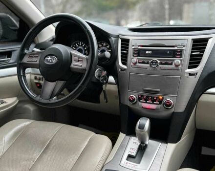 Белый Субару Легаси, объемом двигателя 2.5 л и пробегом 360 тыс. км за 6500 $, фото 20 на Automoto.ua