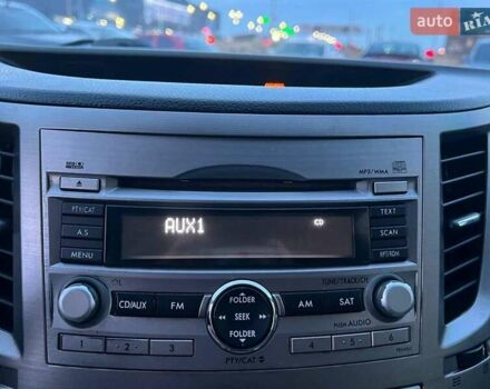 Белый Субару Легаси, объемом двигателя 2.5 л и пробегом 360 тыс. км за 6990 $, фото 25 на Automoto.ua