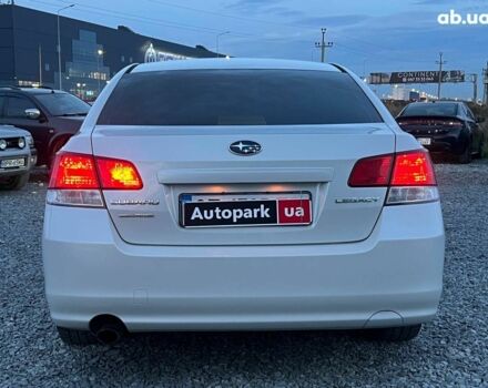 Белый Субару Легаси, объемом двигателя 2.5 л и пробегом 360 тыс. км за 6990 $, фото 4 на Automoto.ua