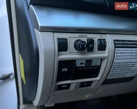 Белый Субару Легаси, объемом двигателя 2.5 л и пробегом 360 тыс. км за 6990 $, фото 16 на Automoto.ua