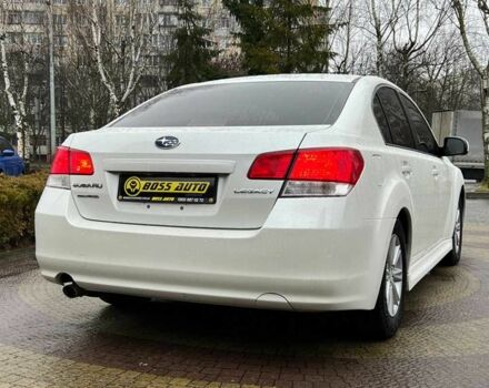 Белый Субару Легаси, объемом двигателя 2.5 л и пробегом 360 тыс. км за 6500 $, фото 6 на Automoto.ua