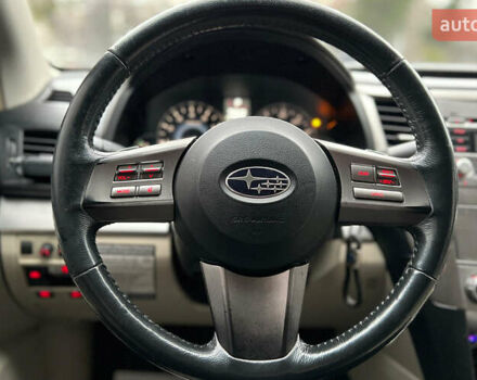 Білий Субару Легасі, об'ємом двигуна 2.46 л та пробігом 360 тис. км за 6500 $, фото 10 на Automoto.ua