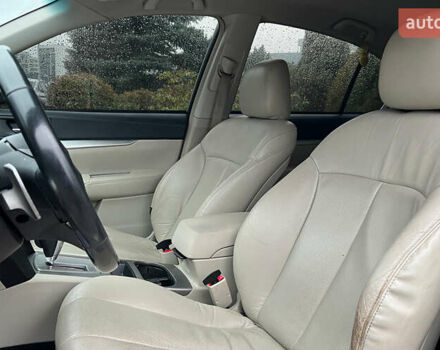 Білий Субару Легасі, об'ємом двигуна 2.46 л та пробігом 360 тис. км за 6500 $, фото 8 на Automoto.ua