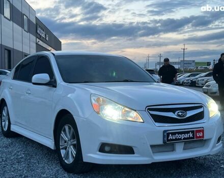 Белый Субару Легаси, объемом двигателя 2.5 л и пробегом 360 тыс. км за 6990 $, фото 8 на Automoto.ua