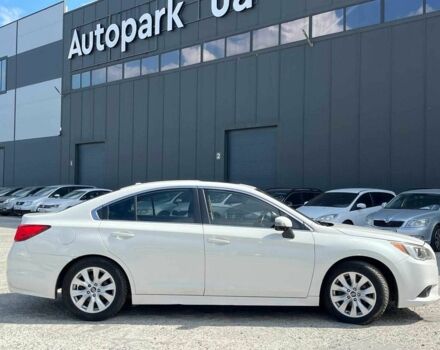 Белый Субару Легаси, объемом двигателя 2.5 л и пробегом 237 тыс. км за 6800 $, фото 4 на Automoto.ua