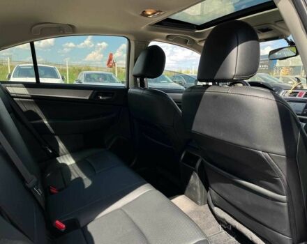 Белый Субару Легаси, объемом двигателя 2.5 л и пробегом 237 тыс. км за 6800 $, фото 22 на Automoto.ua