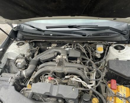 Білий Субару Легасі, об'ємом двигуна 2.5 л та пробігом 258 тис. км за 11500 $, фото 10 на Automoto.ua