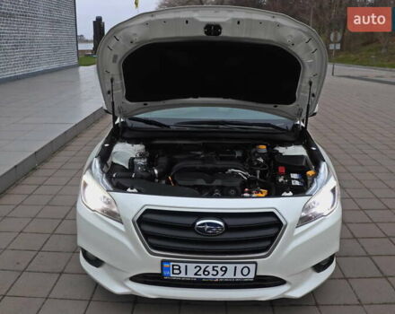 Белый Субару Легаси, объемом двигателя 2.5 л и пробегом 240 тыс. км за 8999 $, фото 26 на Automoto.ua