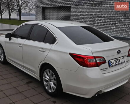 Белый Субару Легаси, объемом двигателя 2.5 л и пробегом 240 тыс. км за 8999 $, фото 6 на Automoto.ua