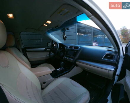 Субару Легаси 2014 в Вольногорске на Automoto.ua Белый Субару Легаси, объемом двигателя 2.46 л и пробегом 186 тыс. км за 11500 $, фото 11 на Automoto.ua