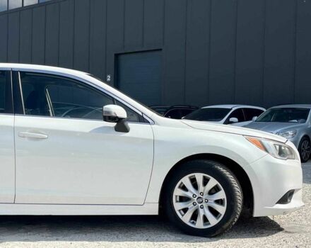 Белый Субару Легаси, объемом двигателя 2.5 л и пробегом 237 тыс. км за 6800 $, фото 3 на Automoto.ua