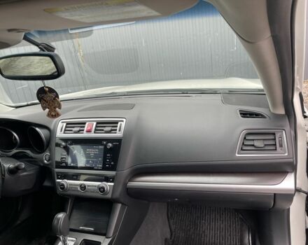 Білий Субару Легасі, об'ємом двигуна 2.5 л та пробігом 258 тис. км за 11500 $, фото 7 на Automoto.ua