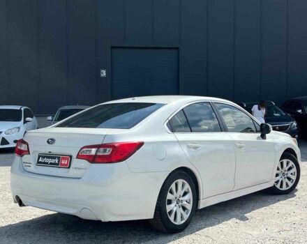 Белый Субару Легаси, объемом двигателя 2.5 л и пробегом 237 тыс. км за 6800 $, фото 6 на Automoto.ua