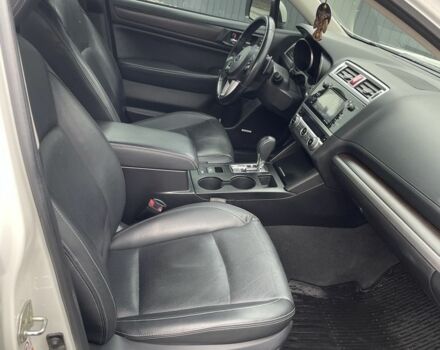 Білий Субару Легасі, об'ємом двигуна 2.5 л та пробігом 258 тис. км за 11500 $, фото 6 на Automoto.ua