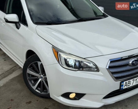 Белый Субару Легаси, объемом двигателя 2.46 л и пробегом 225 тыс. км за 10700 $, фото 4 на Automoto.ua