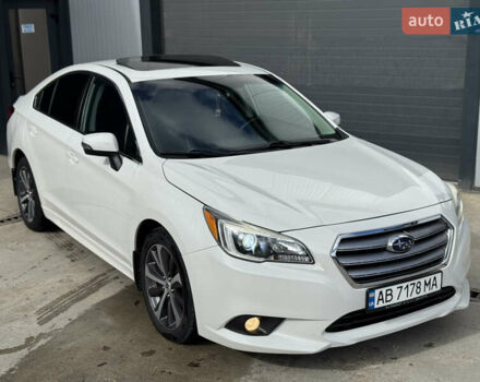 Білий Субару Легасі, об'ємом двигуна 2.46 л та пробігом 225 тис. км за 10900 $, фото 3 на Automoto.ua