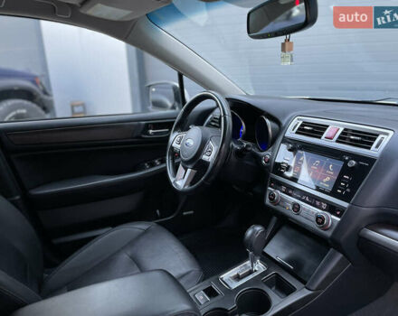 Білий Субару Легасі, об'ємом двигуна 2.46 л та пробігом 225 тис. км за 10900 $, фото 20 на Automoto.ua