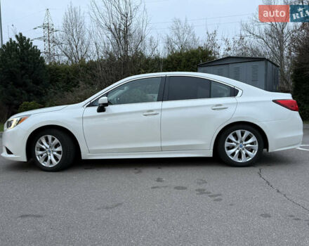 Белый Субару Легаси, объемом двигателя 2.5 л и пробегом 102 тыс. км за 11900 $, фото 6 на Automoto.ua