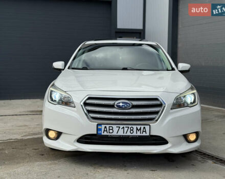 Белый Субару Легаси, объемом двигателя 2.46 л и пробегом 225 тыс. км за 10700 $, фото 6 на Automoto.ua