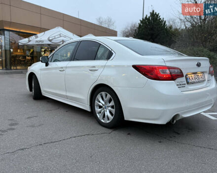 Белый Субару Легаси, объемом двигателя 2.5 л и пробегом 102 тыс. км за 11900 $, фото 5 на Automoto.ua