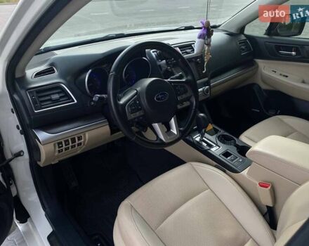 Білий Субару Легасі, об'ємом двигуна 2.5 л та пробігом 153 тис. км за 11490 $, фото 19 на Automoto.ua