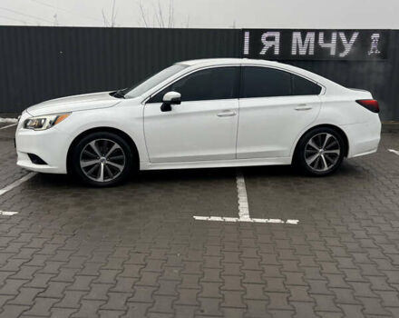 Білий Субару Легасі, об'ємом двигуна 2.5 л та пробігом 150 тис. км за 9888 $, фото 8 на Automoto.ua