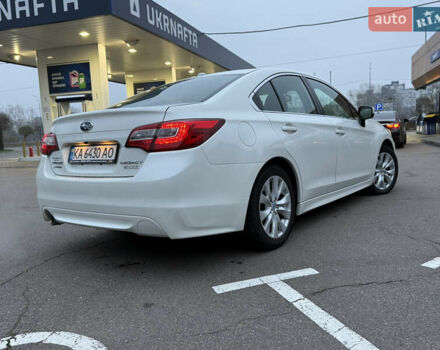 Белый Субару Легаси, объемом двигателя 2.5 л и пробегом 102 тыс. км за 11900 $, фото 3 на Automoto.ua