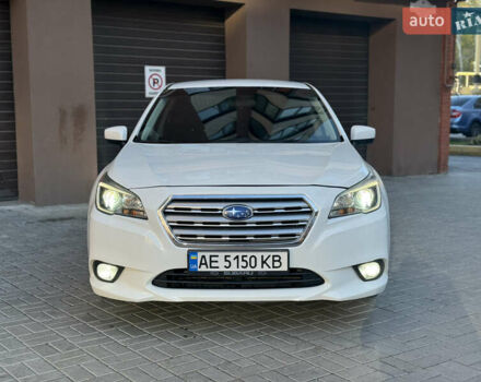 Белый Субару Легаси, объемом двигателя 2.5 л и пробегом 109 тыс. км за 11800 $, фото 6 на Automoto.ua