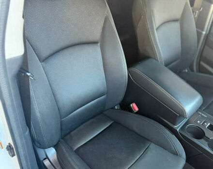 Белый Субару Легаси, объемом двигателя 2.5 л и пробегом 109 тыс. км за 11800 $, фото 3 на Automoto.ua