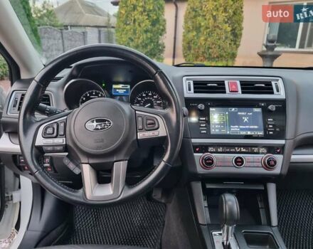 Білий Субару Легасі, об'ємом двигуна 2.5 л та пробігом 91 тис. км за 13850 $, фото 23 на Automoto.ua