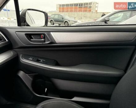 Білий Субару Легасі, об'ємом двигуна 2.5 л та пробігом 166 тис. км за 11900 $, фото 10 на Automoto.ua