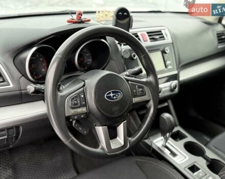 Білий Субару Легасі, об'ємом двигуна 2.5 л та пробігом 166 тис. км за 11900 $, фото 7 на Automoto.ua