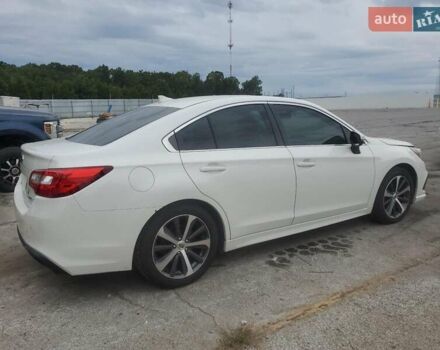 Субару Легаси 2019 в Черкассах на Automoto.ua Белый Субару Легаси, объемом двигателя 2.5 л и пробегом 148 тыс. км за 2500 $, фото 2 на Automoto.ua