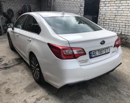 Білий Субару Легасі, об'ємом двигуна 2.5 л та пробігом 111 тис. км за 15000 $, фото 2 на Automoto.ua