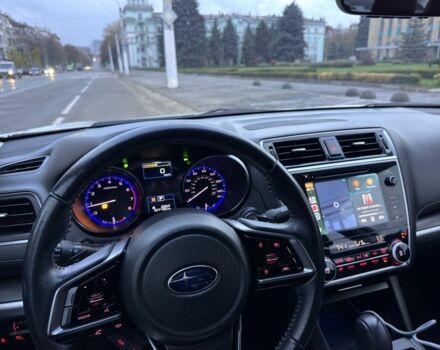 Білий Субару Легасі, об'ємом двигуна 2.5 л та пробігом 77 тис. км за 18000 $, фото 6 на Automoto.ua