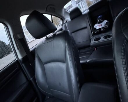 Білий Субару Легасі, об'ємом двигуна 2.5 л та пробігом 77 тис. км за 18000 $, фото 7 на Automoto.ua