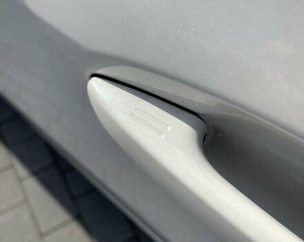 Білий Субару Легасі, об'ємом двигуна 2.5 л та пробігом 40 тис. км за 16850 $, фото 16 на Automoto.ua