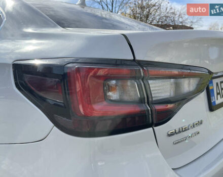 Білий Субару Легасі, об'ємом двигуна 2.5 л та пробігом 40 тис. км за 16850 $, фото 14 на Automoto.ua