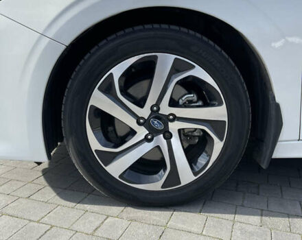 Білий Субару Легасі, об'ємом двигуна 2.5 л та пробігом 40 тис. км за 16850 $, фото 53 на Automoto.ua