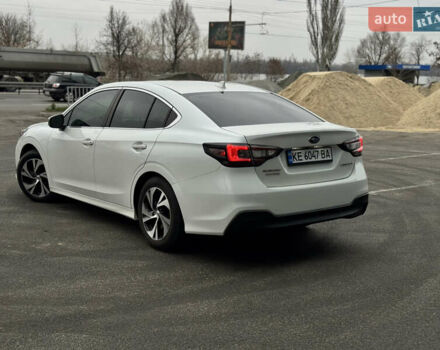 Белый Субару Легаси, объемом двигателя 2.5 л и пробегом 124 тыс. км за 18100 $, фото 6 на Automoto.ua