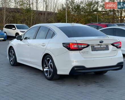 Белый Субару Легаси, объемом двигателя 2.5 л и пробегом 40 тыс. км за 15900 $, фото 3 на Automoto.ua