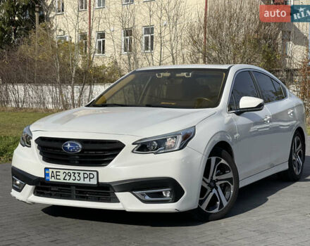 Білий Субару Легасі, об'ємом двигуна 2.5 л та пробігом 40 тис. км за 16850 $, фото 1 на Automoto.ua