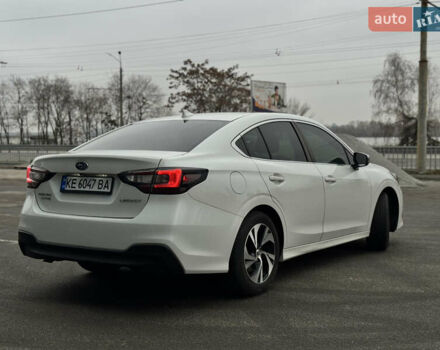 Белый Субару Легаси, объемом двигателя 2.5 л и пробегом 124 тыс. км за 18100 $, фото 8 на Automoto.ua