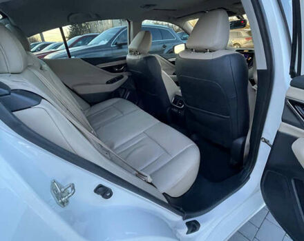 Белый Субару Легаси, объемом двигателя 2.5 л и пробегом 40 тыс. км за 15900 $, фото 24 на Automoto.ua