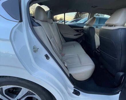 Белый Субару Легаси, объемом двигателя 2.5 л и пробегом 40 тыс. км за 15900 $, фото 25 на Automoto.ua