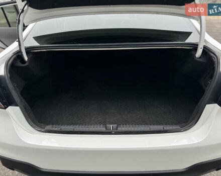 Белый Субару Легаси, объемом двигателя 2.5 л и пробегом 124 тыс. км за 18100 $, фото 17 на Automoto.ua